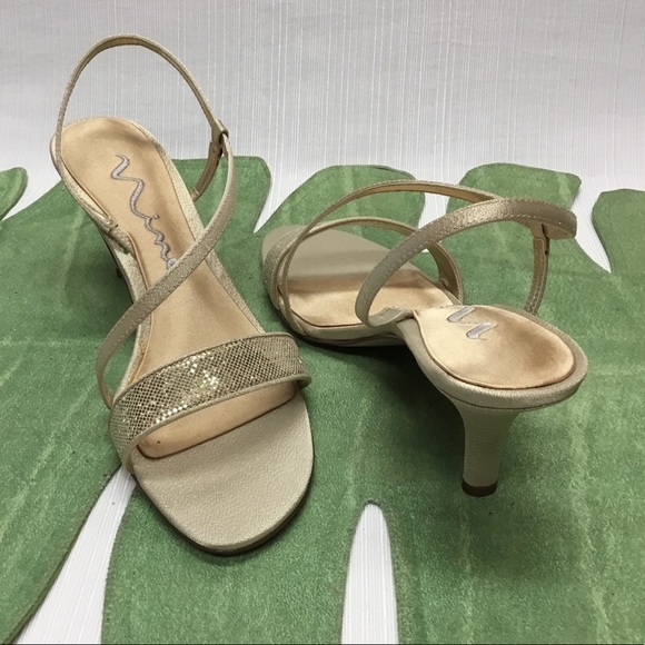 Nina New Gorgeous Gold Heels - Picture 4 of 9